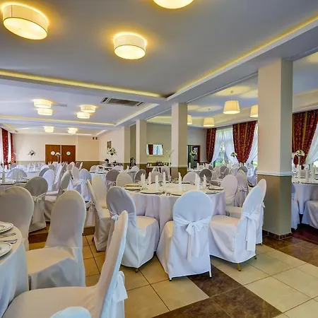 Bialy Palac Bed & Breakfast