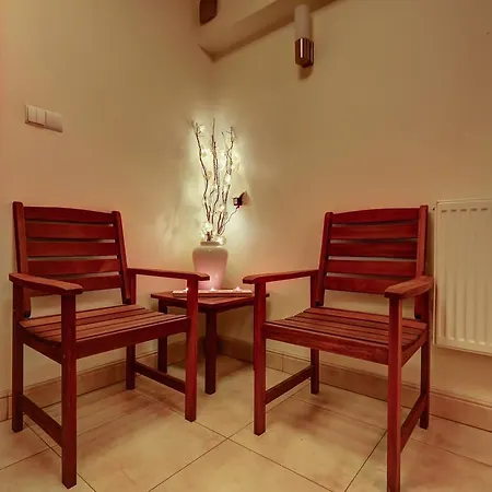 Oda ve Kahvaltı Bialy Palac