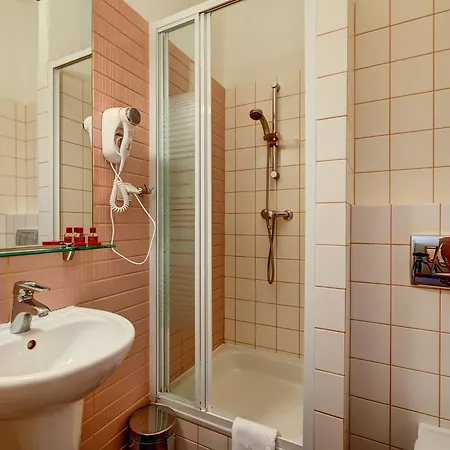 Bed & Breakfast Bialy Palac Palczew