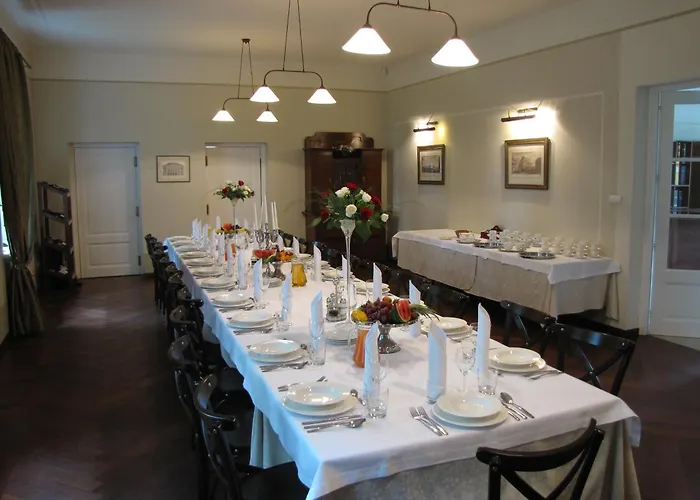 Biały Pałac Nocleg ze śniadaniem Palczew