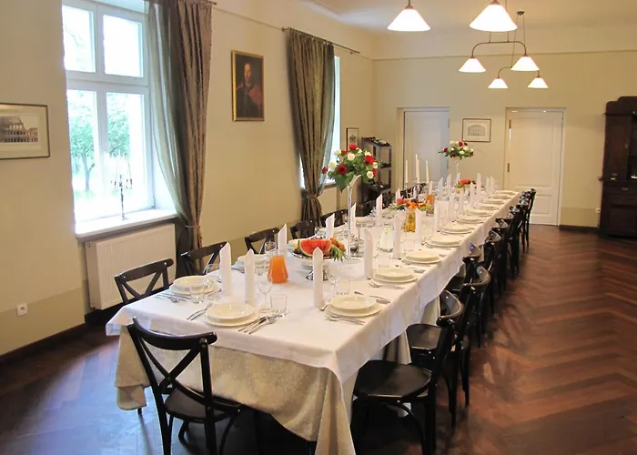 Nocleg ze śniadaniem Biały Pałac