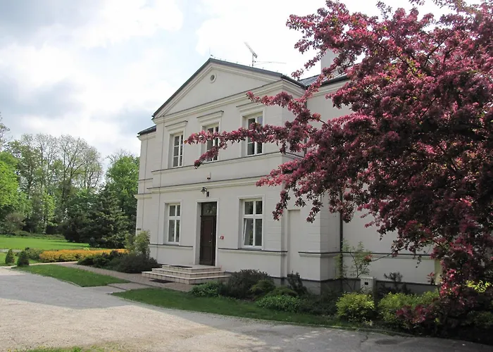 Biały Pałac Nocleg ze śniadaniem