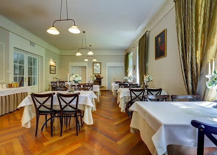 Biały Pałac Nocleg ze śniadaniem Palczew